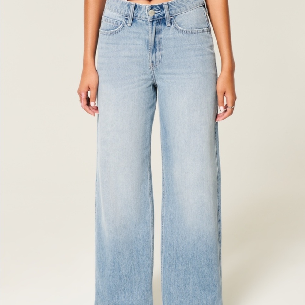 Hollister High Rise Baggy Jeans- Women’s Sz 12 BNWT